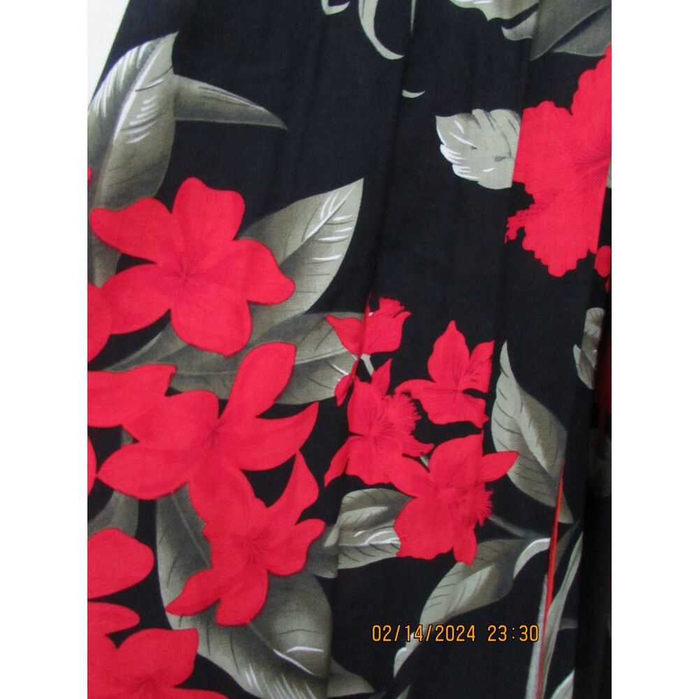 WOMEN'S SIZE M/L TROPICAL PRINT SARONG SWIM COVER UP CAN ALSO BE WORN AS A DRESS